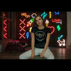 Meet your Posher, Vikisha